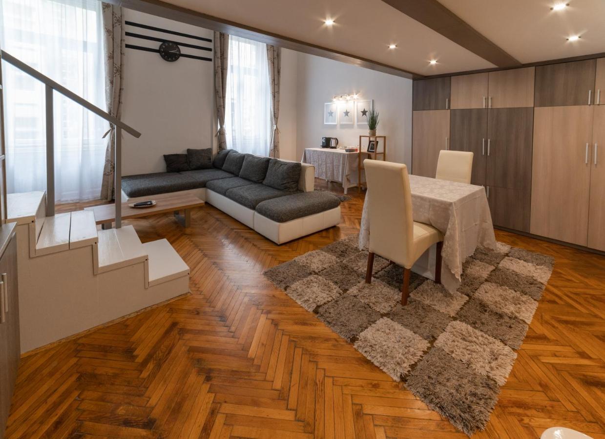 Kalvin Loft Apartamento Budapeste Exterior foto